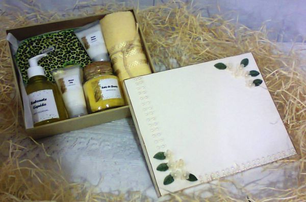 Kit Banho - Caixa Madeira